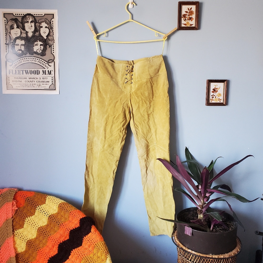 Amazing lemon yellow super soft suede vintage pants 33 inch waist